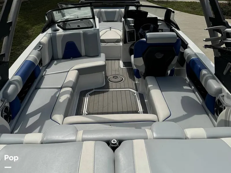 Slide: The Image of Malibu Wakesetter 21VLX 2020 - 14995740