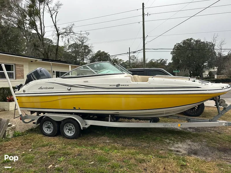 The Image of 2015 Hurricane Sundeck 217 - 15059104