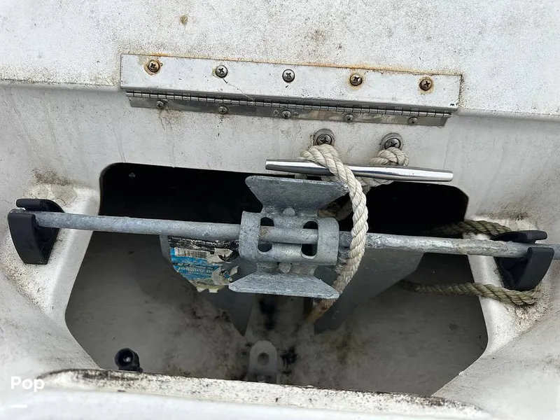 Slide: The Image of Hurricane Sundeck 217 2015 - 15059134