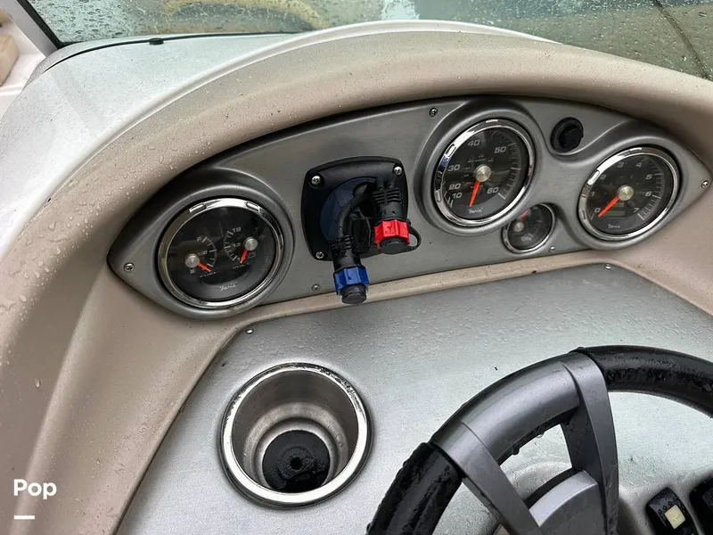 Slide: The Image of Hurricane Sundeck 217 2015 - 15059154