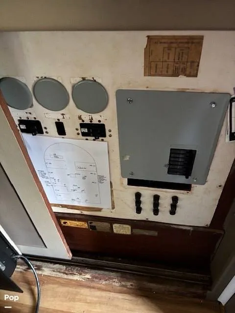 Slide: The Image of Trojan F-36 Tri-Cabin 1976 - 15151237