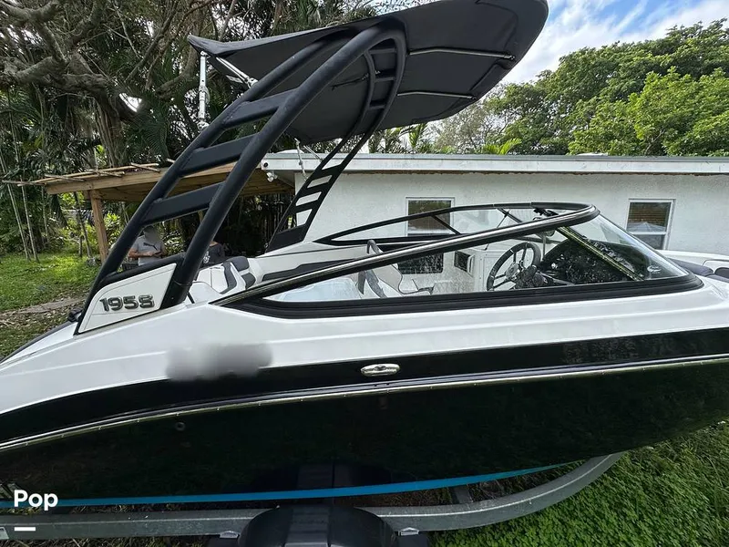 Slide: The Image of Yamaha 195 S 2022 - 15056677