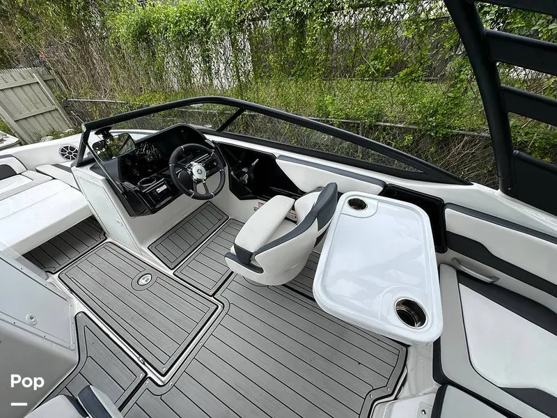 Slide: The Image of Yamaha 195 S 2022 - 15056700