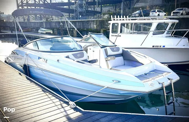 Slide: The Image of Crownline Boats E235 XS 2023 - 14998337