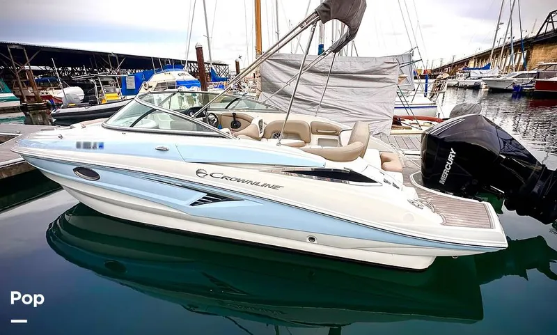 Slide: The Image of Crownline Boats E235 XS 2023 - 15010349