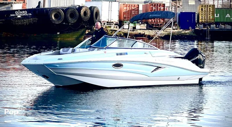 Slide: The Image of Crownline Boats E235 XS 2023 - 15010365