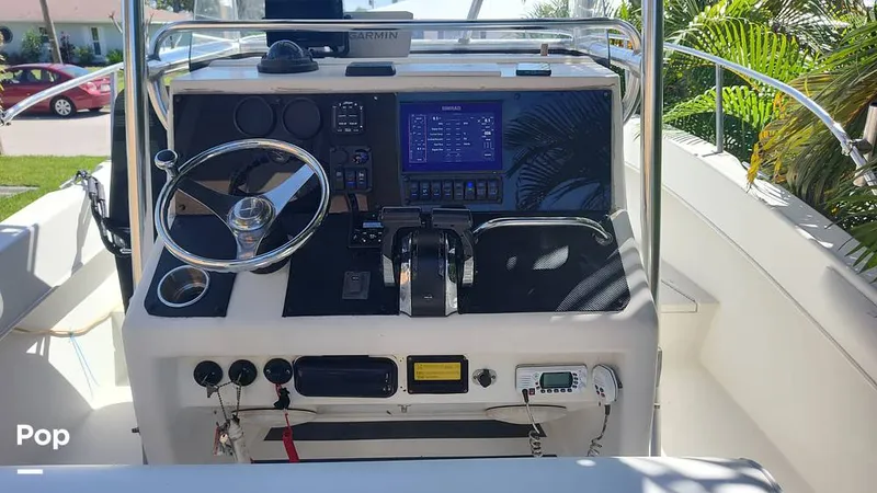 Slide: The Image of Ranger Boats 250 CC SportFisherman 1998 - 15861435