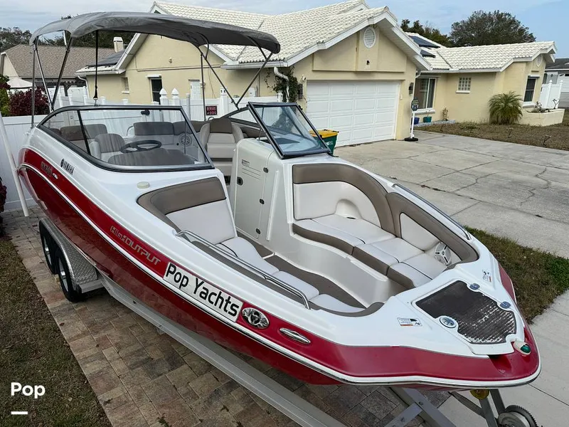 Slide: The Image of Yamaha SX240 2012 - 15064895