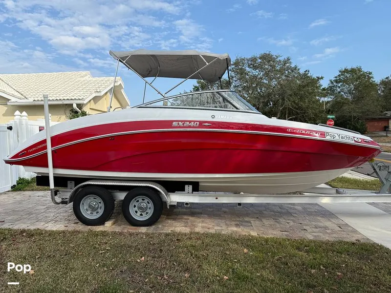 Slide: The Image of 2012 Yamaha SX240 - 15064655
