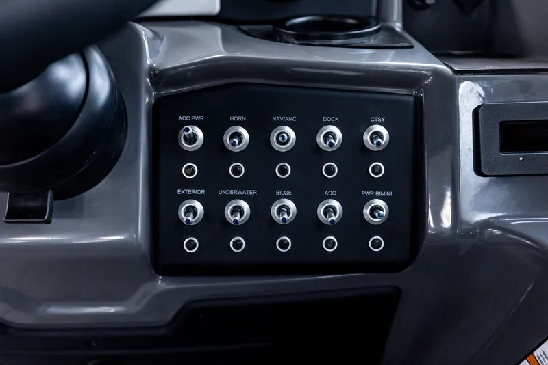 Slide: The Image of Evotti 523CS 2026 - 25