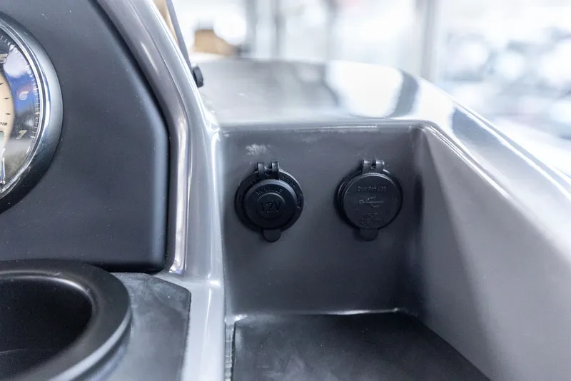 Slide: The Image of Evotti 523CS 2026 - 29