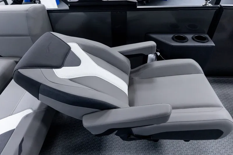 Slide: The Image of Evotti 523CS 2026 - 36