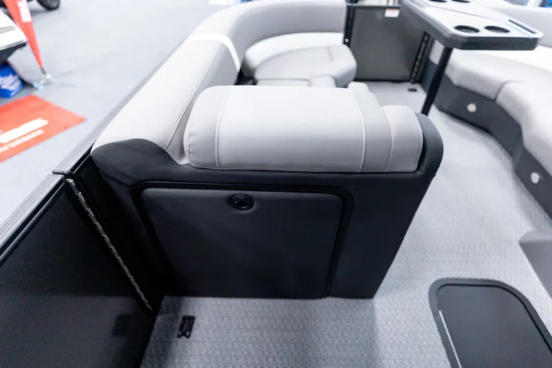 Slide: The Image of Evotti 523CS 2026 - 38