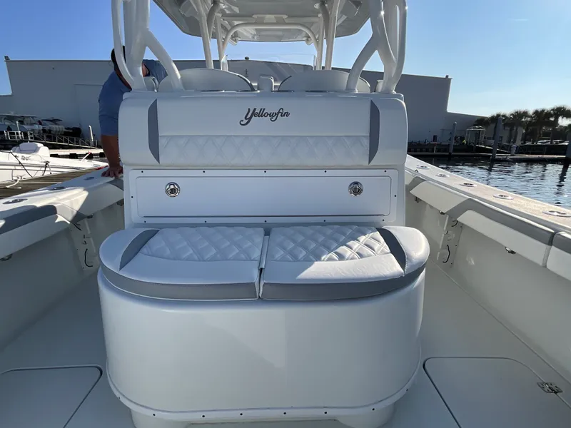 Slide: The Image of Yellowfin 36 OFFSHORE 2020 - 19