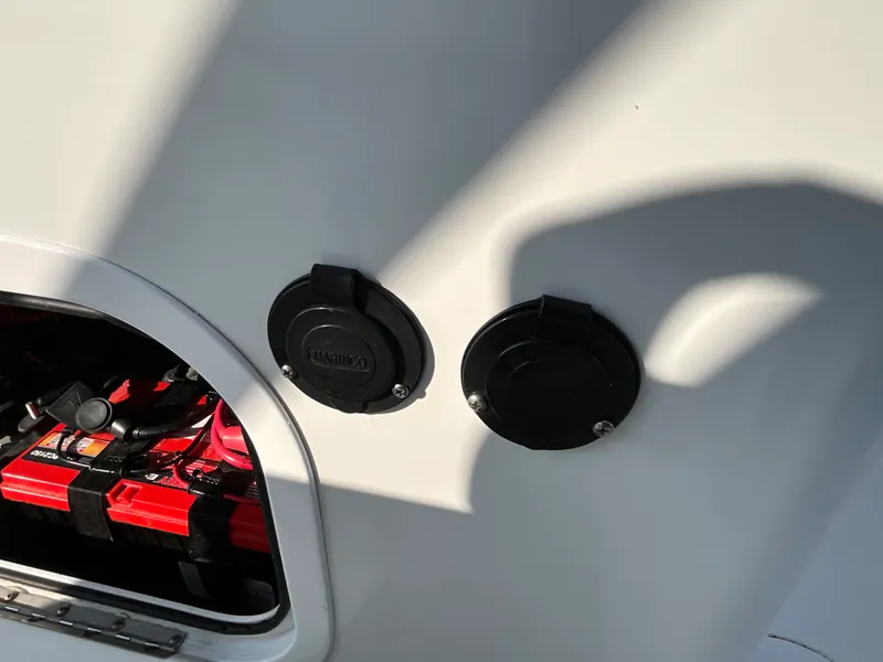 Slide: The Image of Yellowfin 36 OFFSHORE 2020 - 53