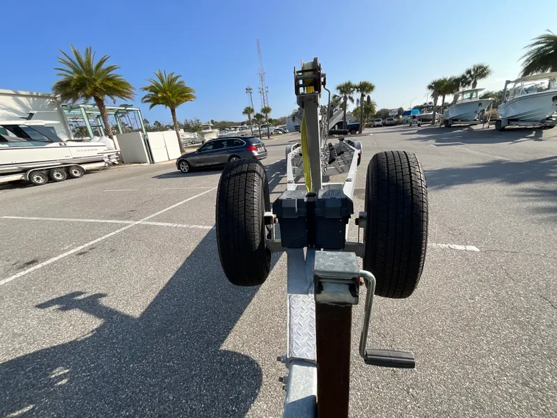 Slide: The Image of Yellowfin 36 OFFSHORE 2020 - 57