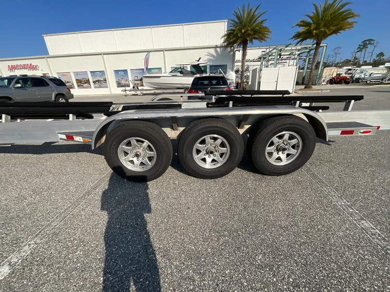 Slide: The Image of Yellowfin 36 OFFSHORE 2020 - 59