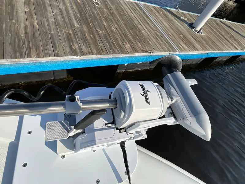 Slide: The Image of Yellowfin 36 OFFSHORE 2020 - 63