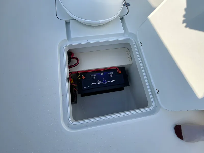 Slide: The Image of Yellowfin 36 OFFSHORE 2020 - 72