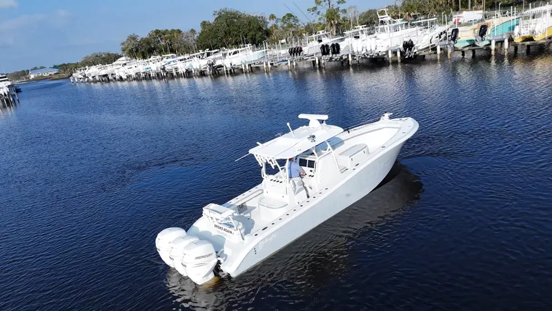 Slide: The Image of Yellowfin 36 OFFSHORE 2020 - 8