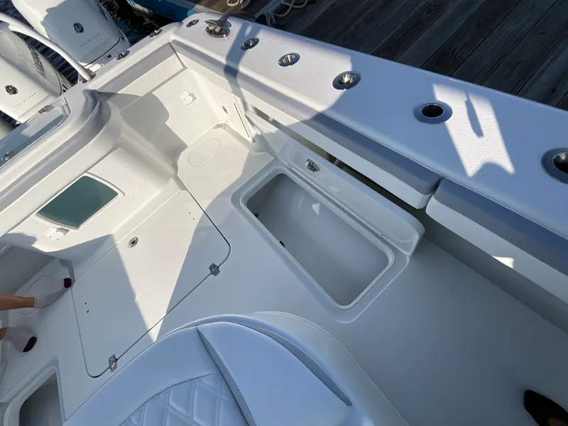 Slide: The Image of Yellowfin 36 OFFSHORE 2020 - 81