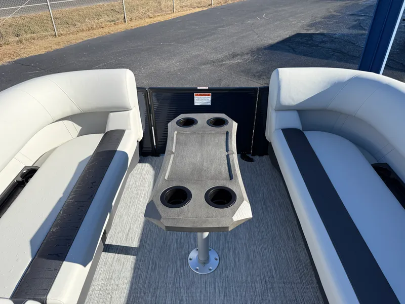 Slide: The Image of Bennington 22SSB 2026 - 8