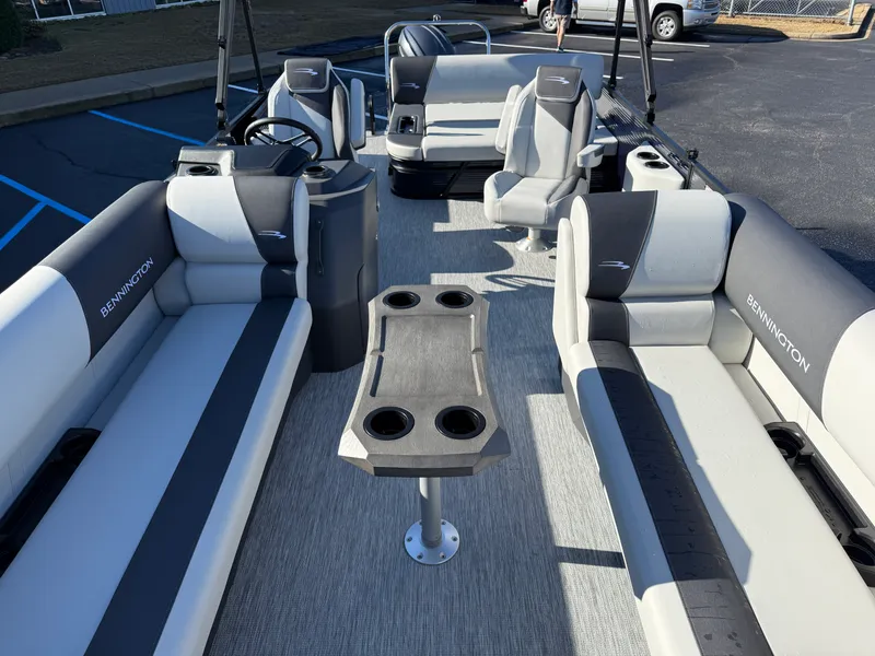 Slide: The Image of Bennington 22SSB 2026 - 9