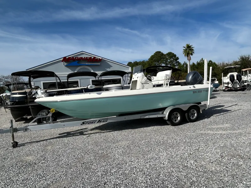 Slide: The Image of Skeeter 2250 2020 - 2