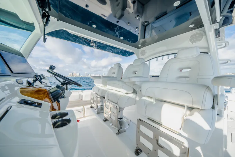 Slide: The Image of HCB 53 Suenos 2020 - 33