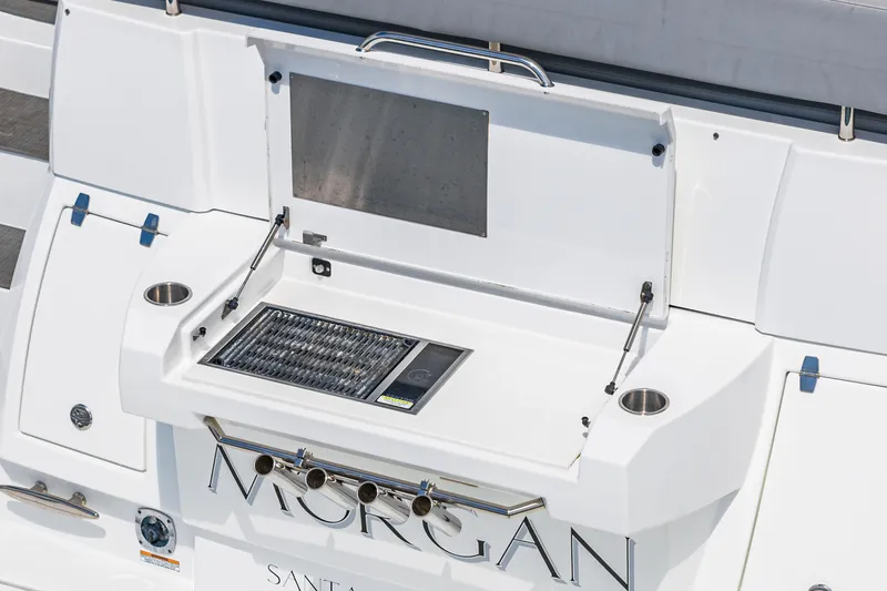 Slide: The Image of Cruisers 50 CANTIUS 2019 - 30