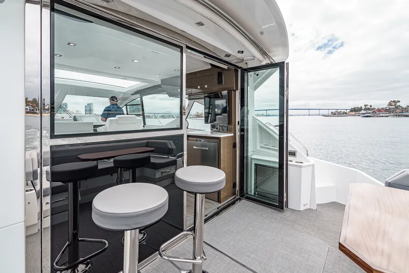 Slide: The Image of Cruisers 50 CANTIUS 2019 - 39