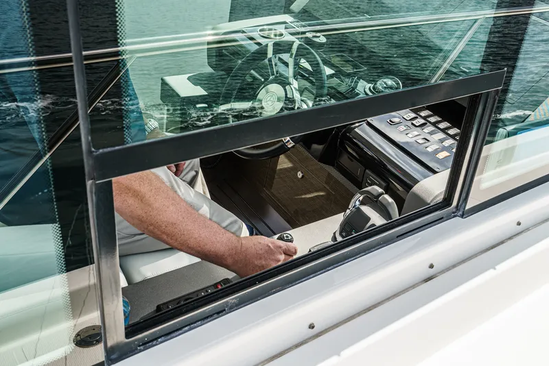 Slide: The Image of Cruisers 50 CANTIUS 2019 - 54