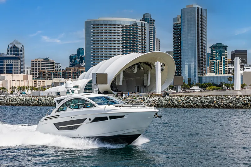 Slide: The Image of Cruisers Yachts 50 CANTIUS 2019 - 9
