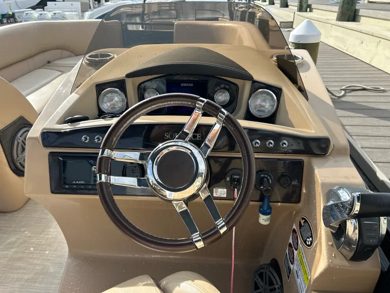 Slide: The Image of Harris 240 SOLSTICE 2018 - 18