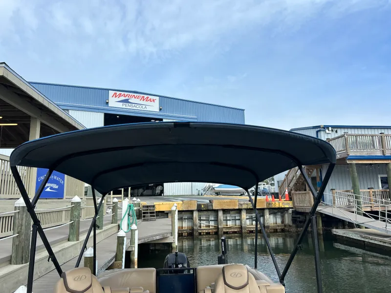 Slide: The Image of Harris 240 SOLSTICE 2018 - 22