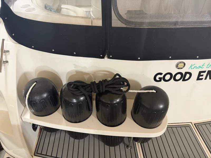 Slide: The Image of Cruisers 3575 ESPRIT 1999 - 12