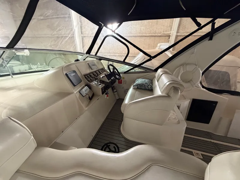 Slide: The Image of Cruisers 3575 ESPRIT 1999 - 19