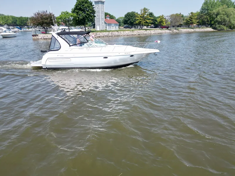 Slide: The Image of Cruisers 3575 ESPRIT 1999 - 2