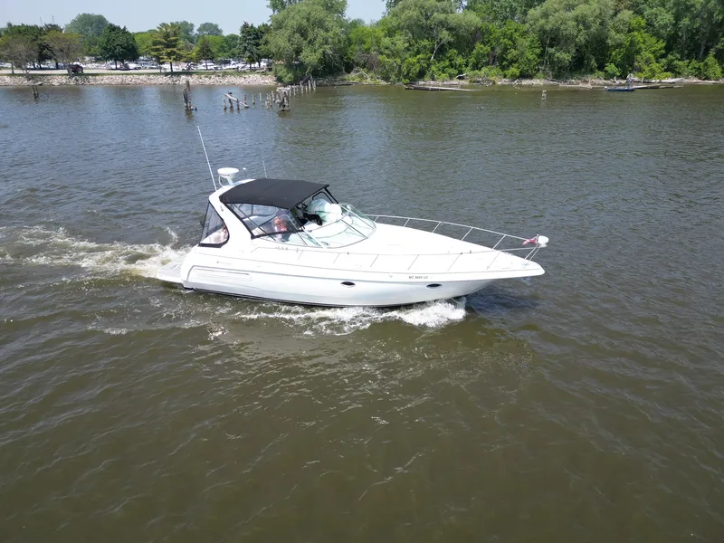 The Image of Cruisers Yachts 3575 ESPRIT 1999 - 0