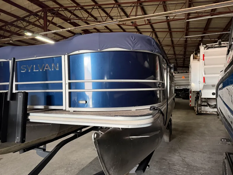 Slide: The Image of Sylvan MIRAGE 8522 PF 2022 - 2