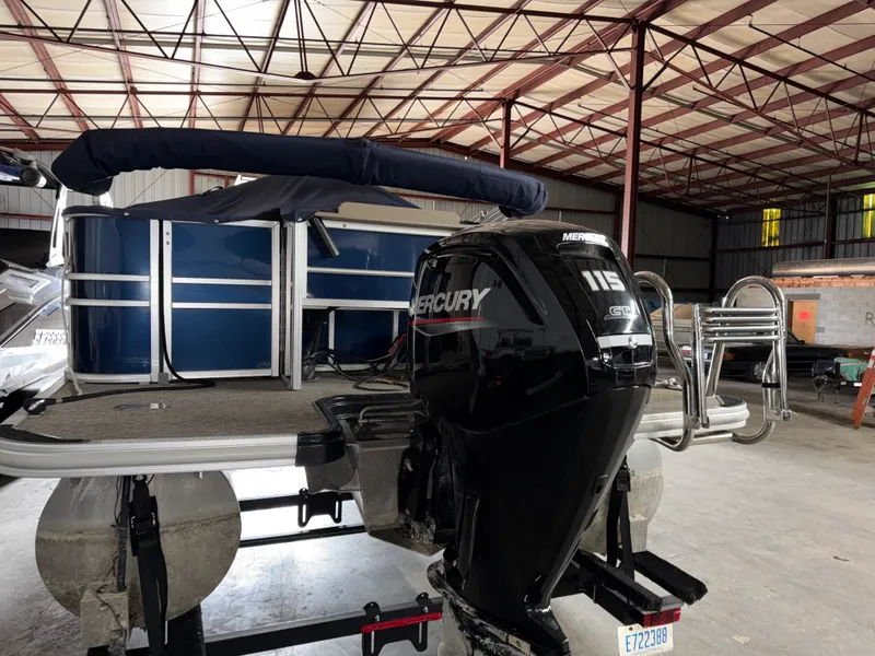 Slide: The Image of Sylvan MIRAGE 8522 PF 2022 - 8