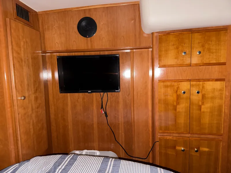 Slide: The Image of Carver 356 AFT 2001 - 21