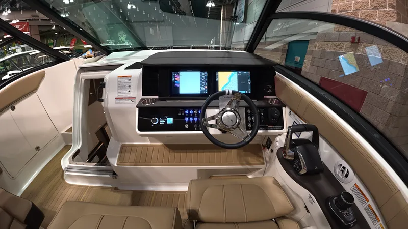 Slide: The Image of Sea Ray Sundancer 320 Outboard 2026 - 15