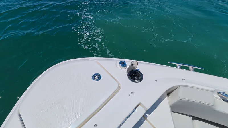 Slide: The Image of Sea Ray SLX 400 Outboard 2026 - 78