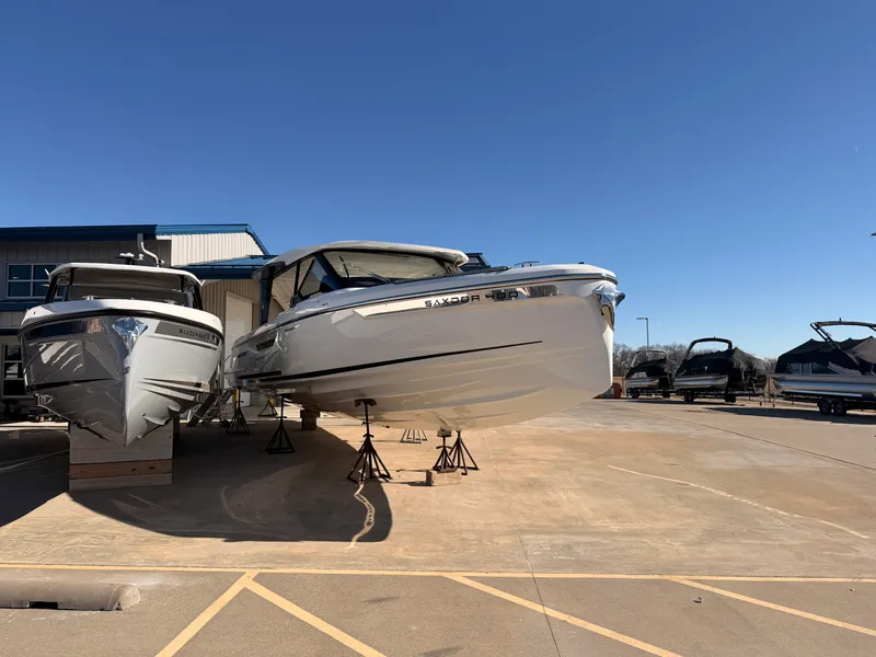 Slide: The Image of Saxdor 400 GTO 2026 - 1