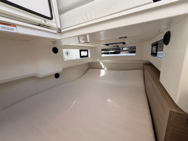 Slide: The Image of Saxdor 400 GTO 2026 - 13