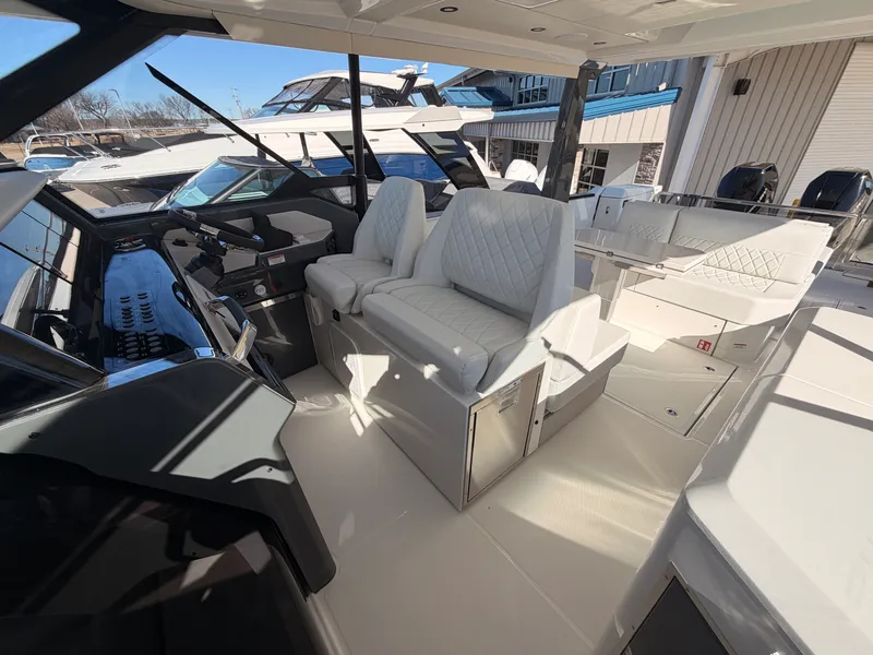 Slide: The Image of Saxdor 400 GTO 2026 - 20