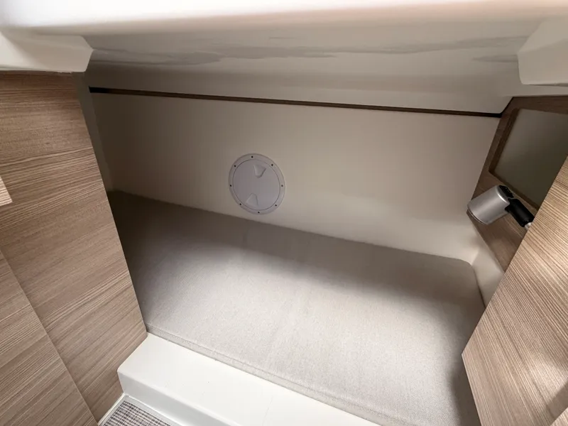 Slide: The Image of Saxdor 400 GTO 2026 - 33