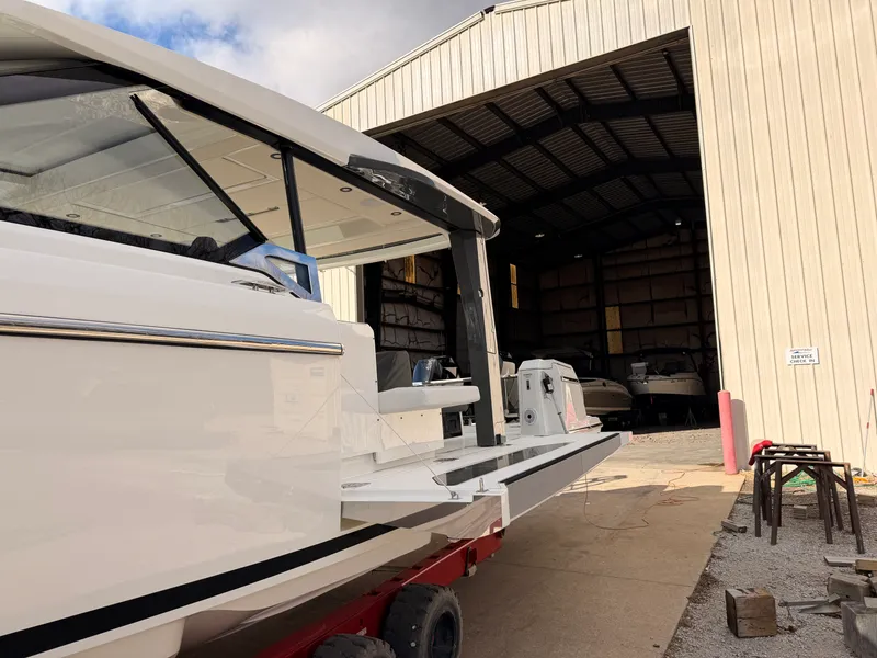 Slide: The Image of Saxdor 400 GTO 2026 - 44