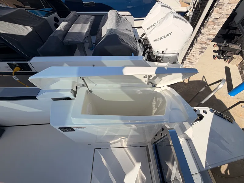 Slide: The Image of Saxdor 400 GTO 2026 - 6